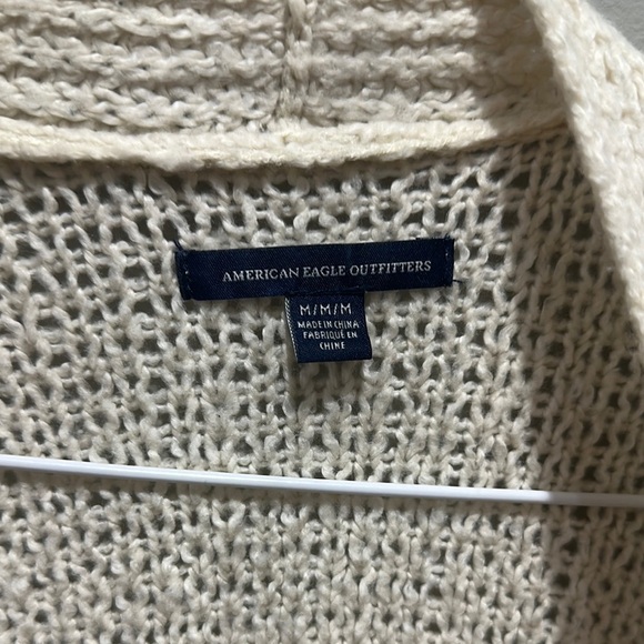NWOT American Eagle Outfitters Cream Waterfall Cardigan Sweater size M - Picture 2 of 4